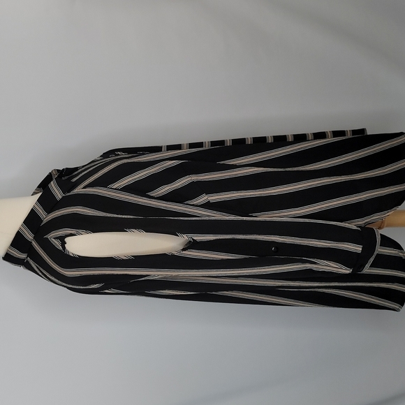 Unique Spectrum Black Stripe Button Down Tunic - Picture 3 of 7